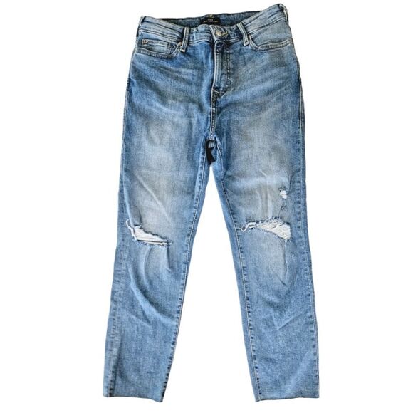 True Religion Starr Straight Fit Mid Rise Cropped Biteout Hem Destructed Jean 28 - Picture 4 of 15